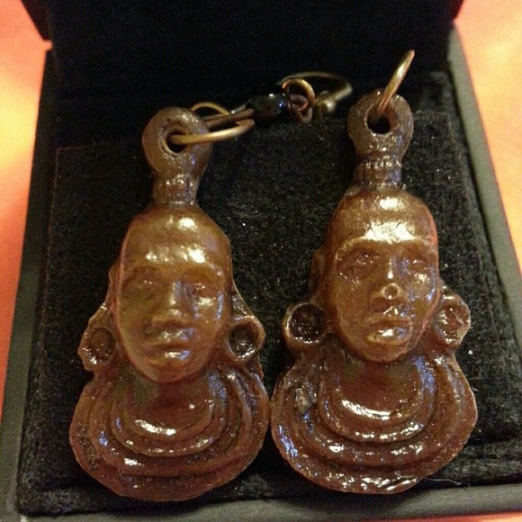 Fair Trade Earrings Kenya - Picture 1 of 9